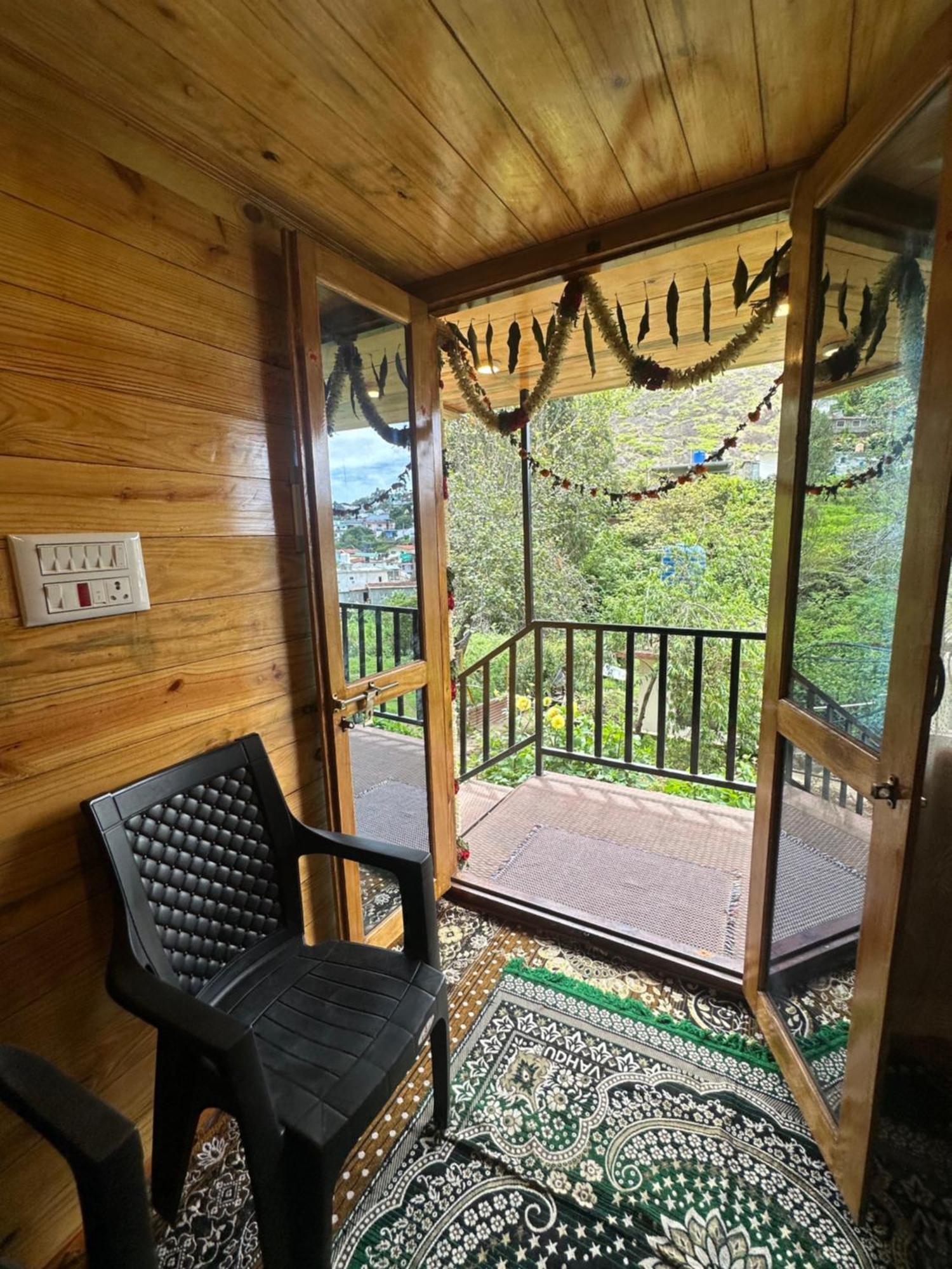 Вілла Magica Mount A Frame Wood House Кодайканал Екстер'єр фото
